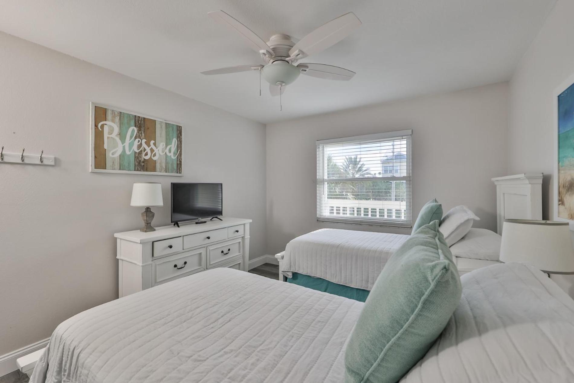 קלירווטר ביץ' 100 Steps To Beautiful Indian Rocks Beach, Oceanside, 2 Bedroom Updated Condo מראה חיצוני תמונה