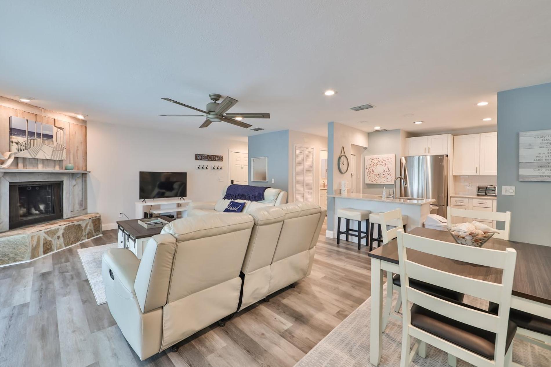 קלירווטר ביץ' 100 Steps To Beautiful Indian Rocks Beach, Oceanside, 2 Bedroom Updated Condo מראה חיצוני תמונה
